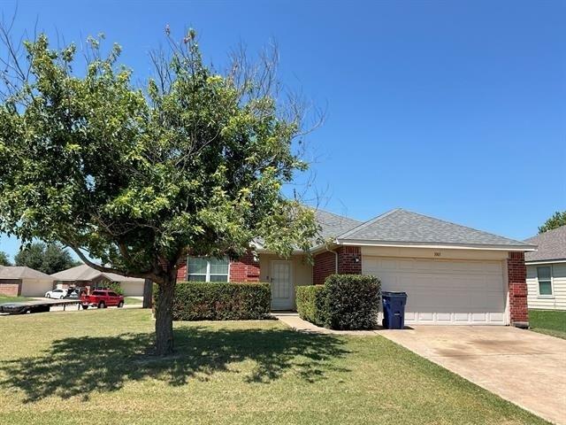 1001 Stockton Drive - Photo 1