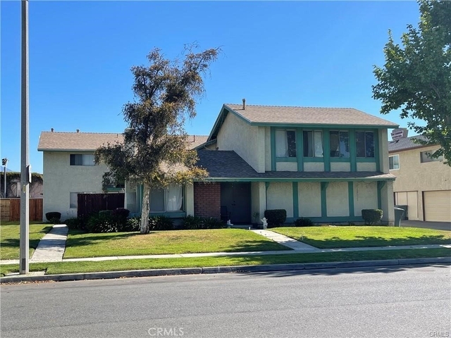 15143 Monterey Avenue - Photo 1