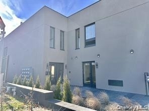 362 W Merrick Road - Photo 1