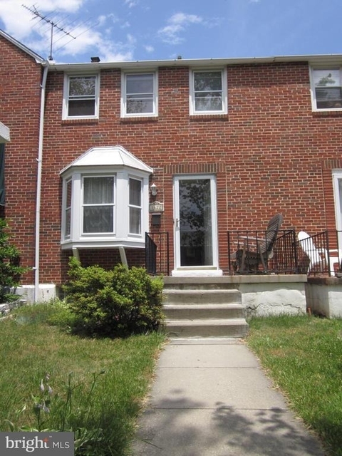 1622 Hardwick Road - Photo 1