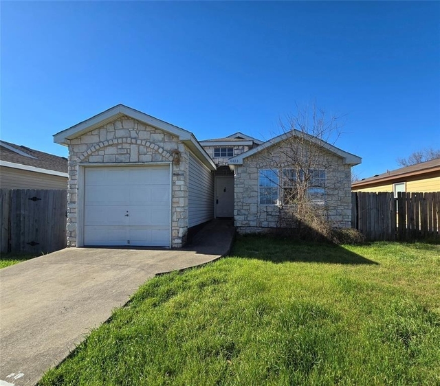 4423 Magin Meadow Dr - Photo 1