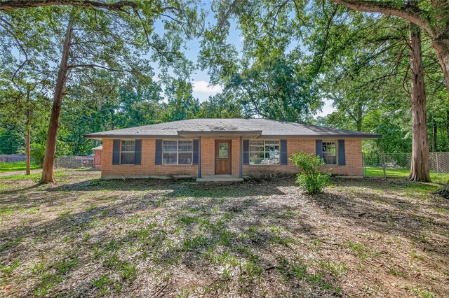 611 Dogwood Trail - Photo 1