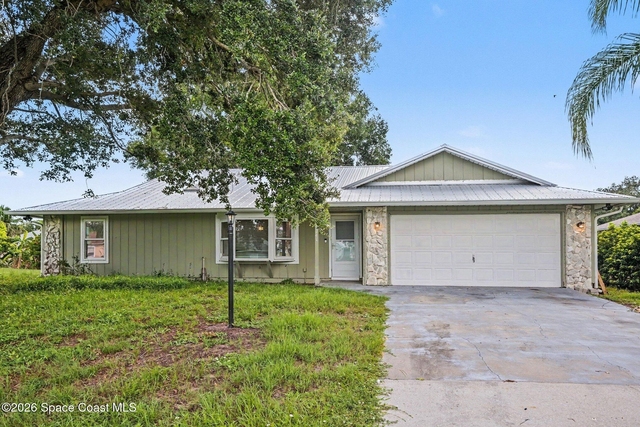 1242 Laconia Street - Photo 1