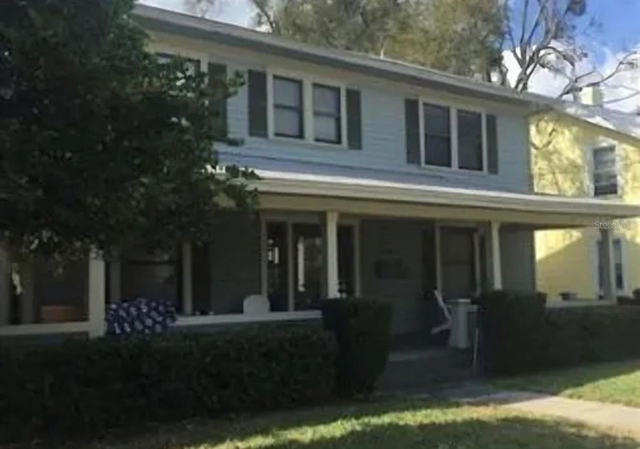 410 Broadway Avenue - Photo 1