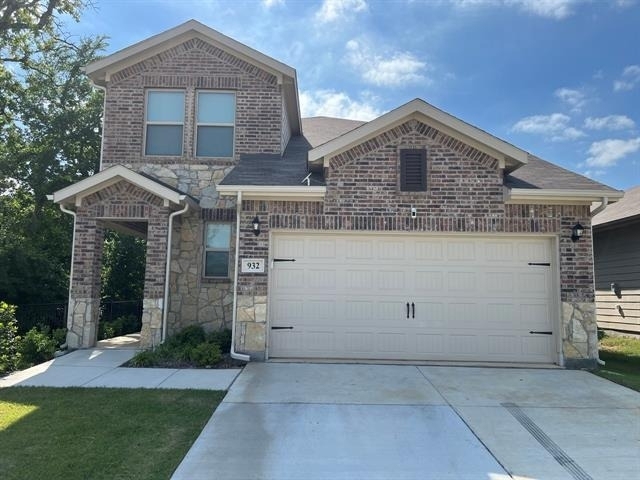 932 Crockett Street - Photo 1