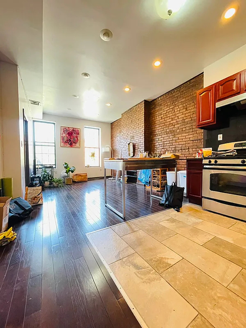930 Fulton Street - Photo 1