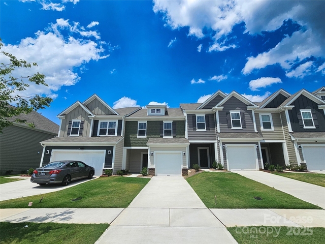 2744 Yeager Drive Nw - Photo 1