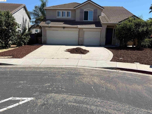 5575 Sunview Ct - Photo 1