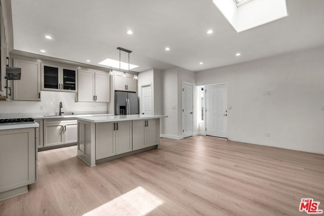 303 Culver Boulevard - Photo 1