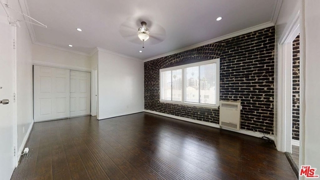 738 New Hampshire Avenue - Photo 1