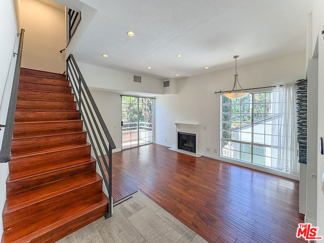 1733 Malcolm Avenue - Photo 1