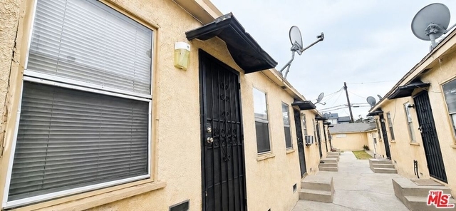 10620 S Figueroa Street - Photo 1