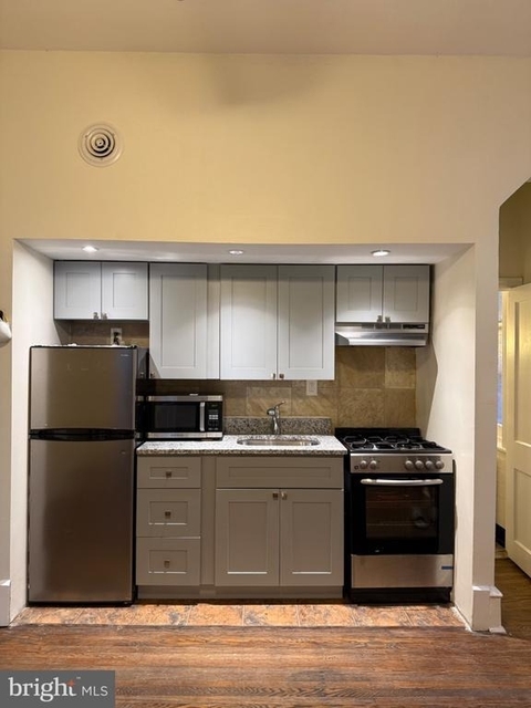2217 N. Broad Street - Photo 1