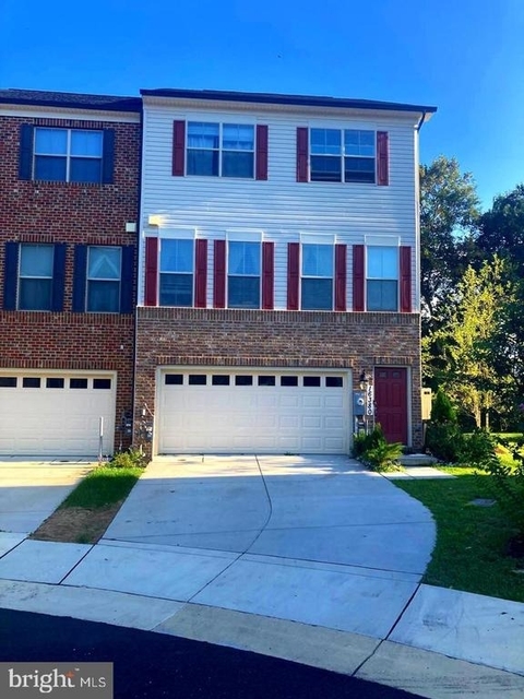16380 Fife Way - Photo 1