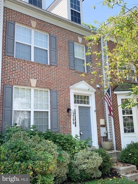 13706 Harvest Glen Way - Photo 1