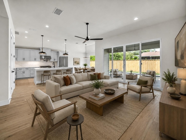 8209 Polar Dr - Photo 1