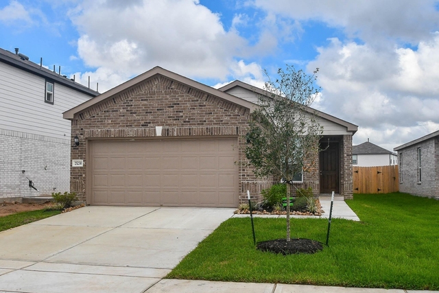 25230 Benroe Street - Photo 1
