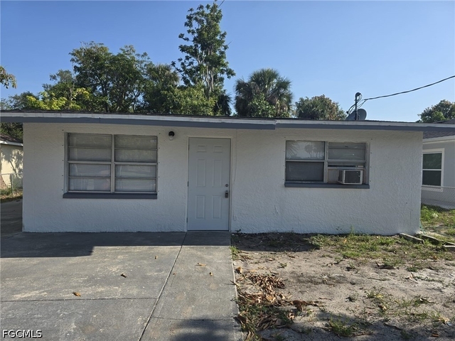 3135 Blount Street - Photo 1