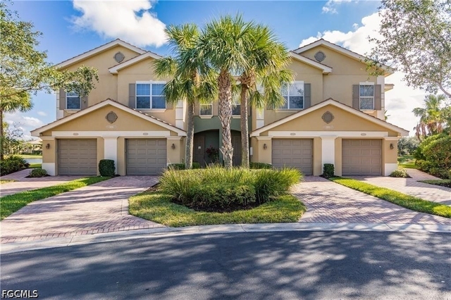 3100 Cottonwood Bend - Photo 1