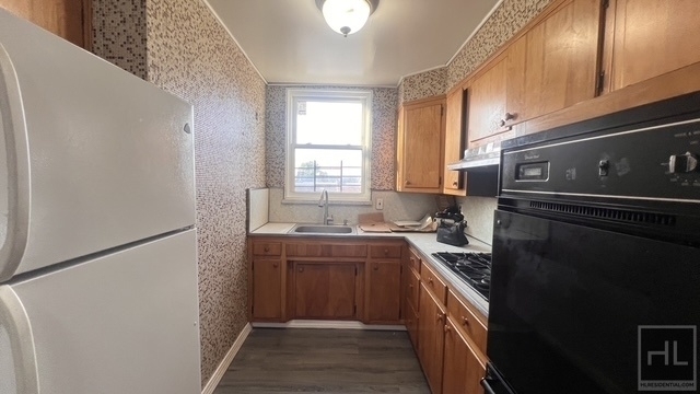 2088 Utica Avenue - Photo 1