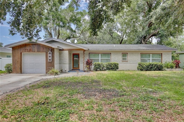2401 Albert Lee Parkway - Photo 1