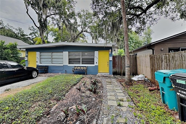 313 S Lawsona Boulevard - Photo 1