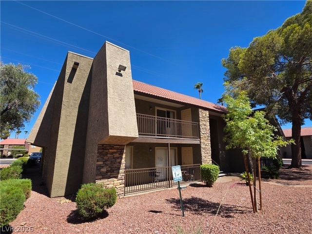 5134 River Glen Drive - Photo 1