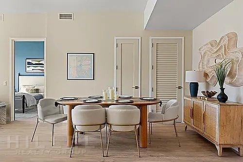 Neptune Avenue - Photo 1