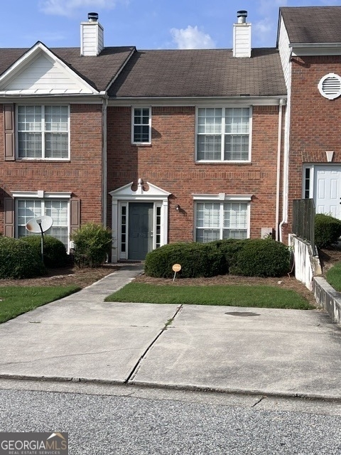 2770 Parkway Cove - Photo 1