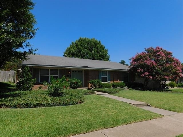2445 Eastbrook Drive - Photo 1