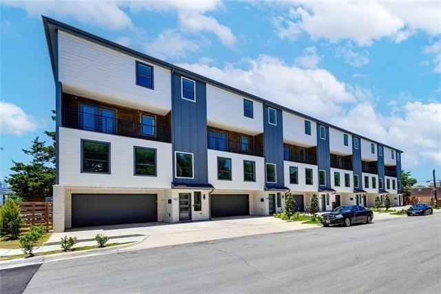 2011 Kirby Street - Photo 1
