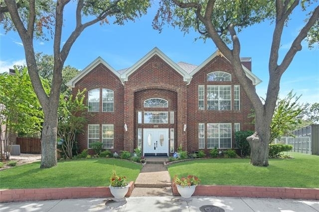 18528 Vista Del Sol - Photo 1