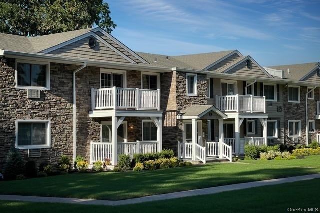 5 Williams Boulevard - Photo 1