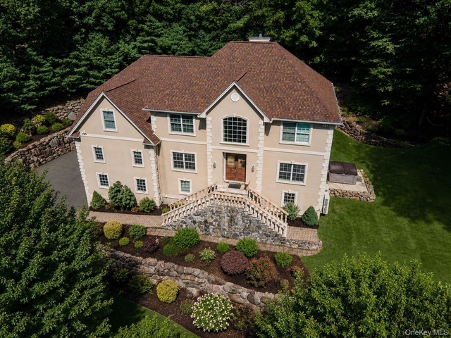 144 Call Hollow Road - Photo 1