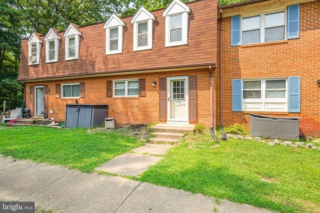 128 Kings Mill Drive - Photo 1