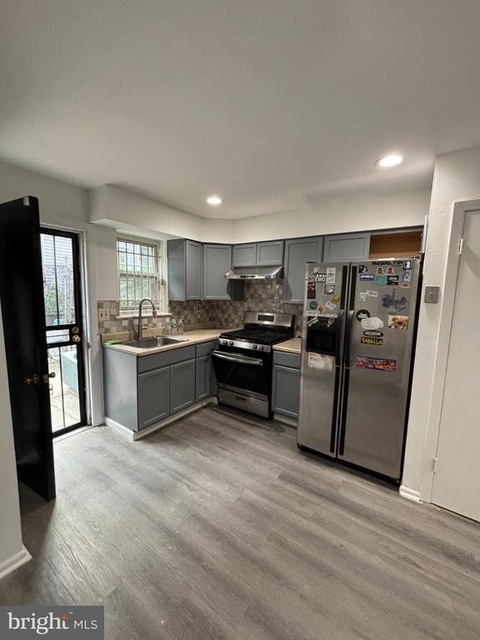 524 N Natrona Street - Photo 1