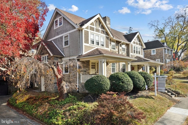 713 Kenmare Road - Photo 1