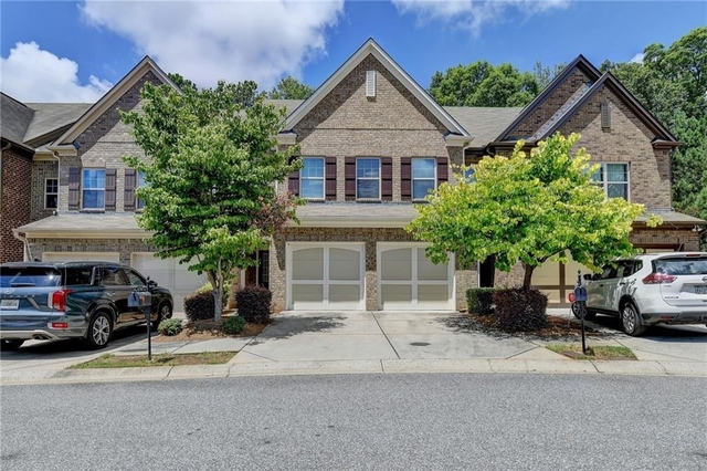 2152 Greencrest Circle - Photo 1