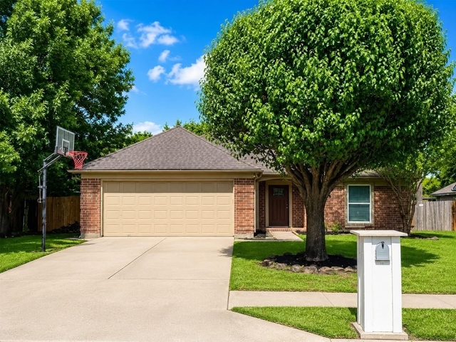 18703 Yaupon Trail - Photo 1
