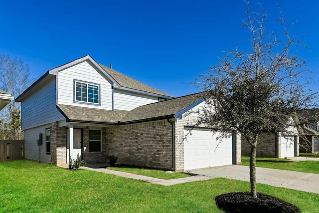 1225 Narrow Heights Drive - Photo 1