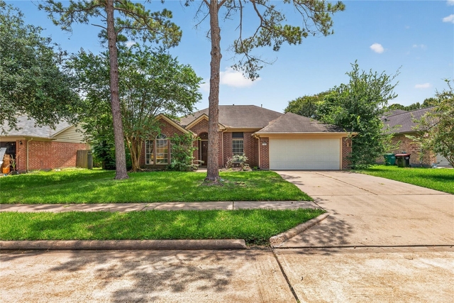 7206 Glen Rosa Drive - Photo 1