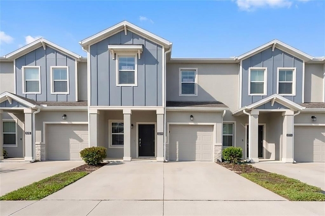 3319 Laurent Loop - Photo 1