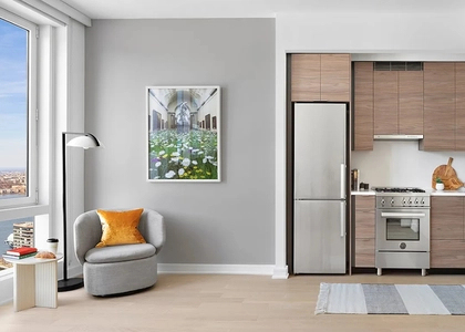 515 West 36th Street, Unit 12g - Photo 1