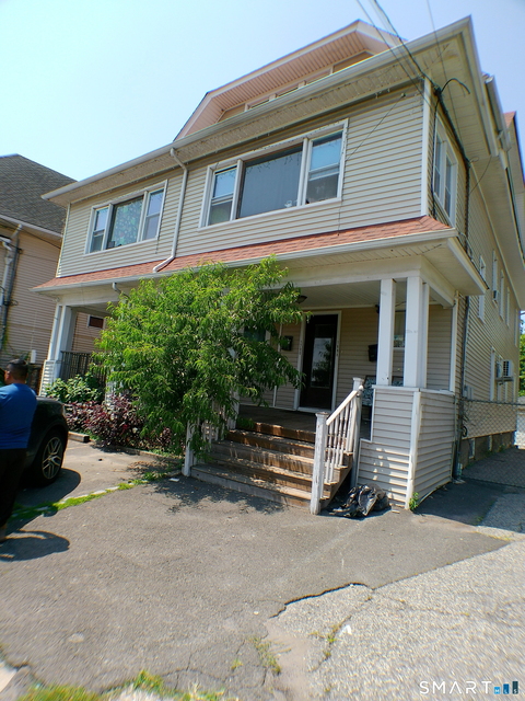 1698 North Avenue - Photo 1