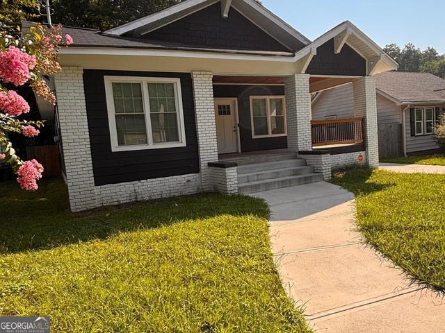 1454 Saint Francis Avenue - Photo 1