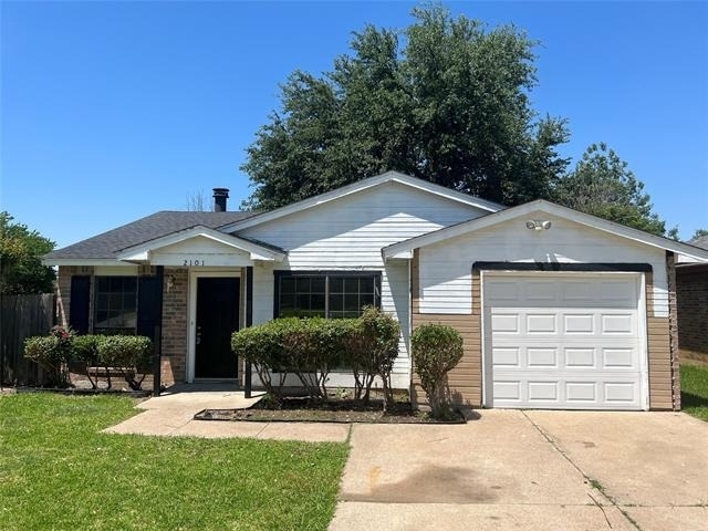 2101 Pennington Drive - Photo 1
