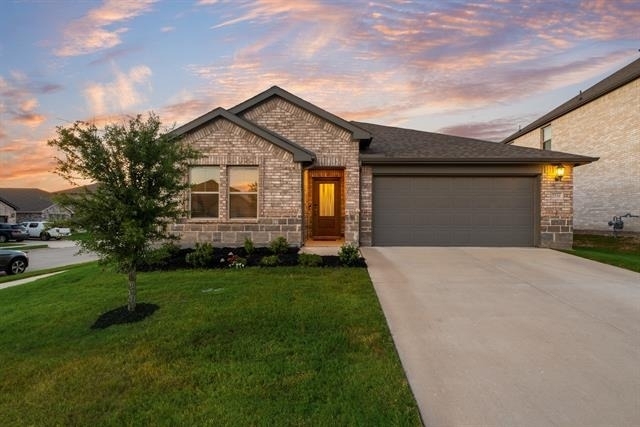 2536 Peoria Drive - Photo 1