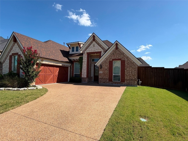 4802 Comstock Way - Photo 1