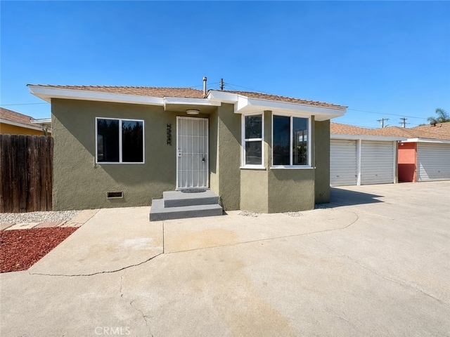 15531 Eucalyptus Avenue - Photo 1