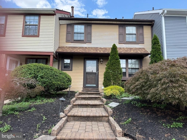 1003 Mulberry Court - Photo 1
